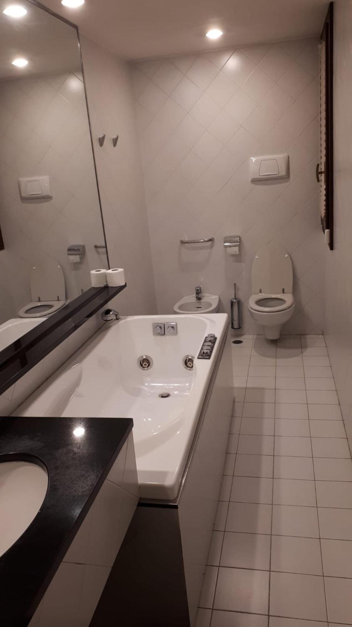 Bed & Breakfast San Lazzaro Room San Lazzaro di Savena Ngoại thất bức ảnh