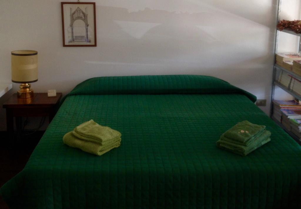 Bed & Breakfast San Lazzaro Room San Lazzaro di Savena Ngoại thất bức ảnh